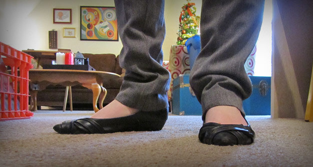 Ankle view of skinny dress pants: still too long!